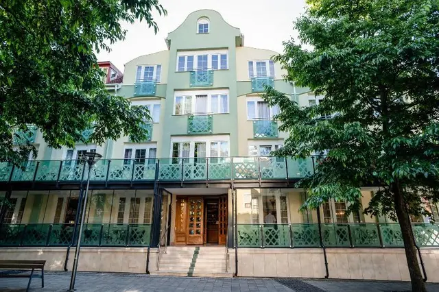 Erzsebet Hotel