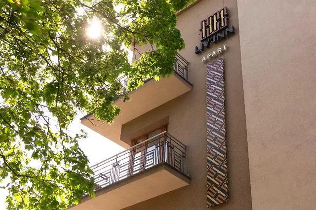Liv'Inn Aparthotel