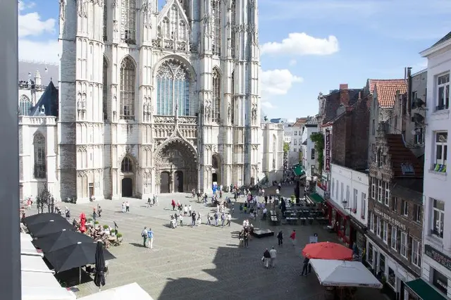 Hotel O Kathedral