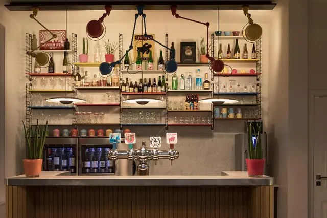 Vintage Hotel