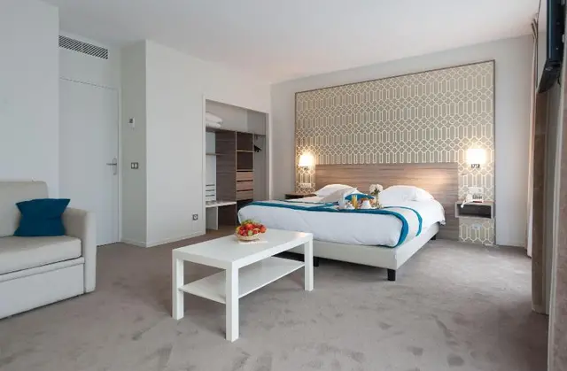 Radiana Hotel
