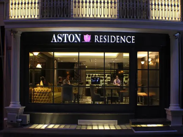 Aston Hotel