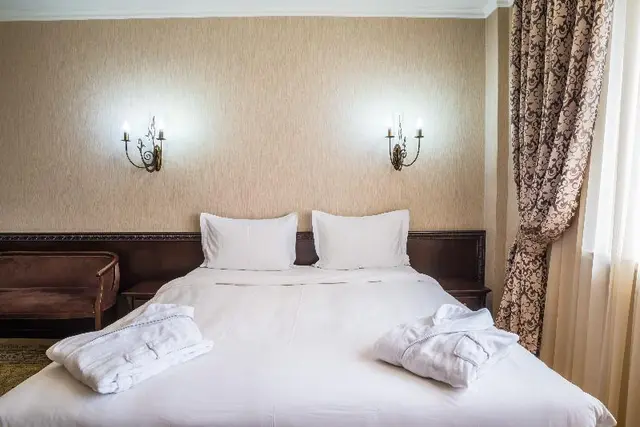 Royal Petrol Hotel