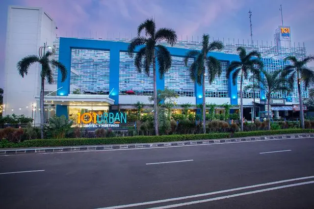 THE BnB Jakarta Kelapa Gading