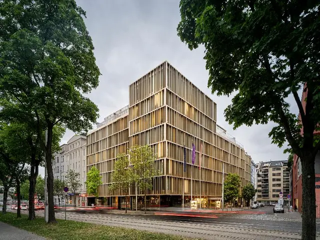 Crowne Plaza Vienna by IHG