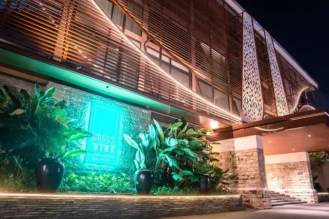 Cross Vibe Paasha Atelier Bali Kuta