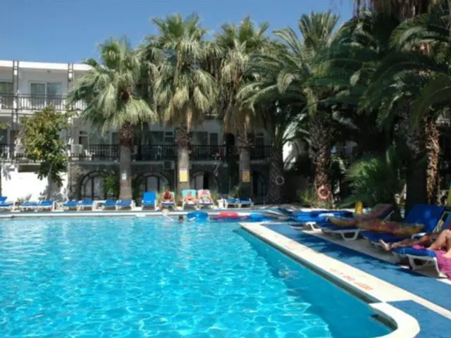 Sami Plaza