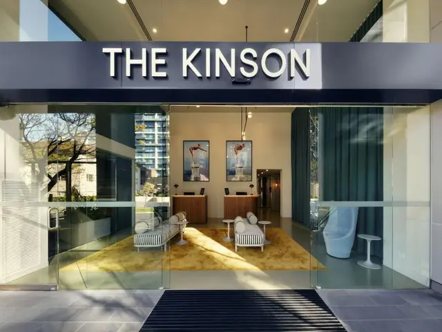 Porter Club - The Kinson