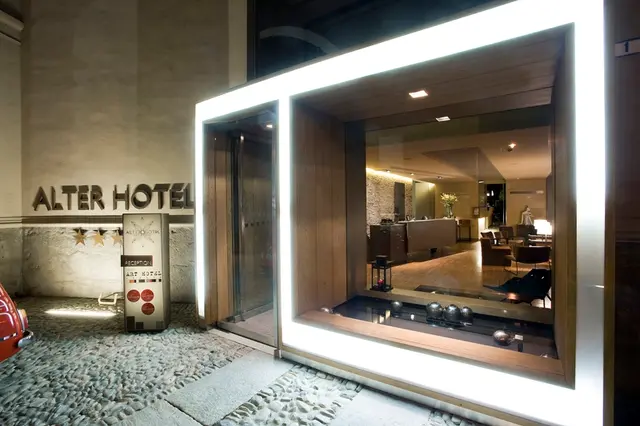 Alter Hotel