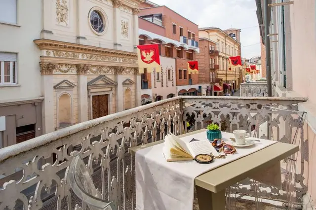 Phi Hotel Palio