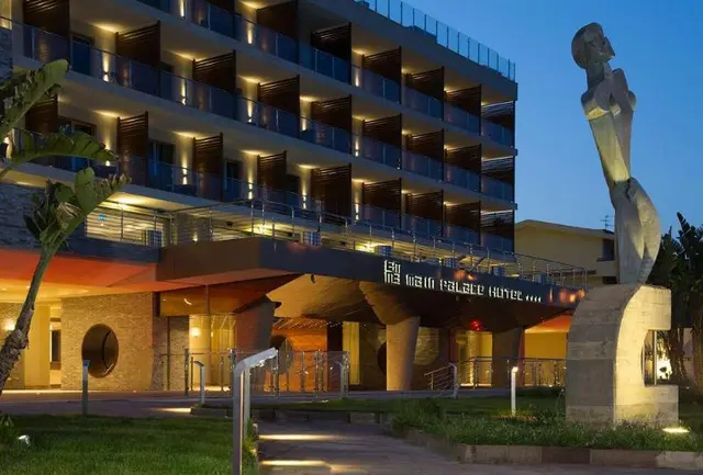Main Palace Hotel