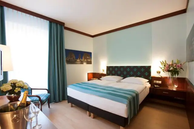 Leine Hotel