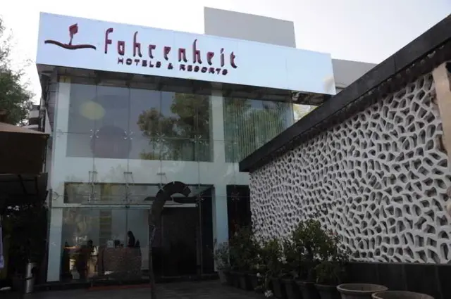 Fahrenheit Hotel