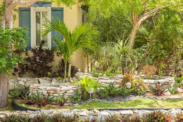 Kokomo Botanical Resort-Caribbean Family Cottages