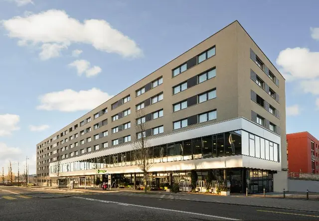 Holiday Inn Zurich Messe