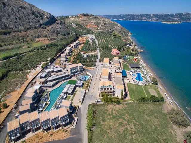 Kiani Beach Resort