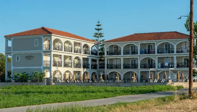 Athina Apts