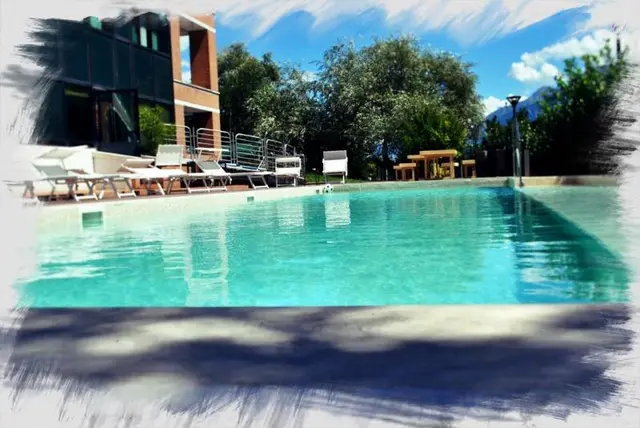 Hostellerie Du Cheval Blanc
