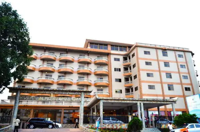 Mensvic Grand Hotel