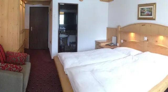 Hotel City