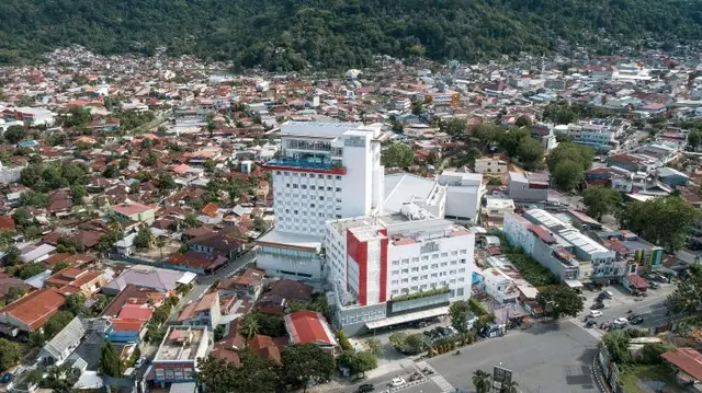 Grand Zuri Padang