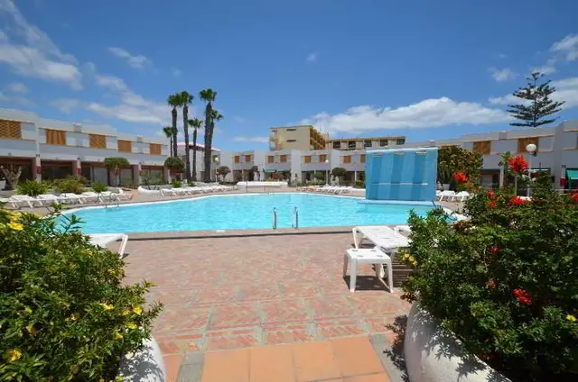 Las Brisas