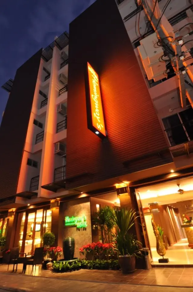 Hemingway's Hotel