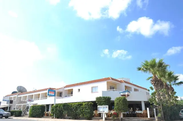 Captain Karas Holiday APTS