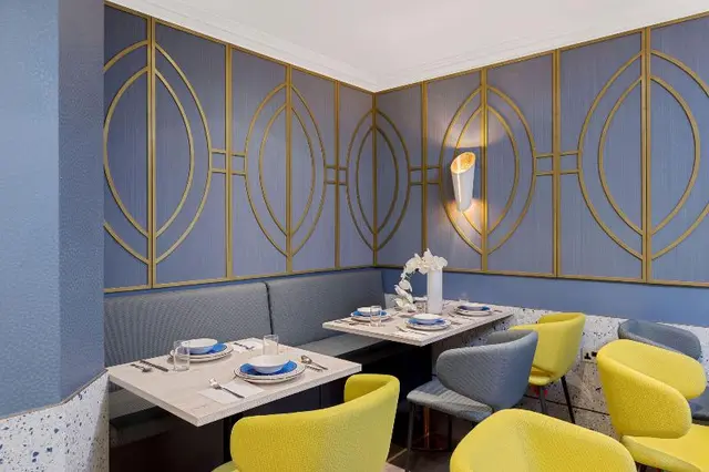 Commodore Hotel London