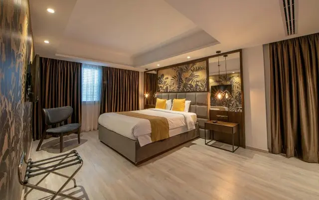 Almond Business Suites