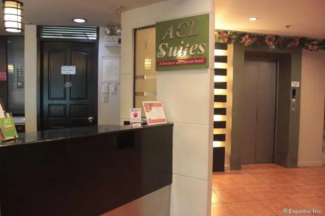 ACL Suites