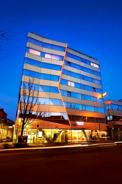 Simm's Hotel