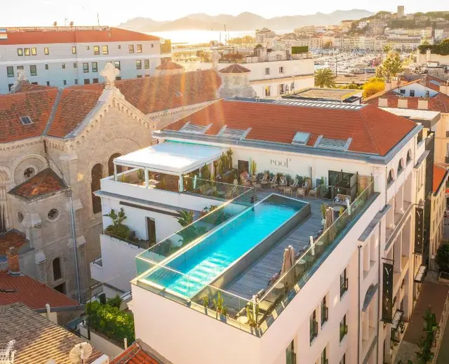 Five Seas Hotel