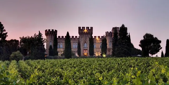 Hostellerie Du Chateau Des Fines Roches