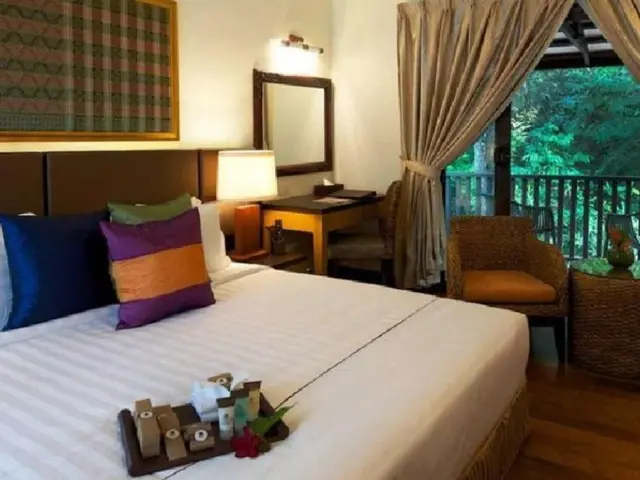 Tunamaya Beach & Spa Resort
