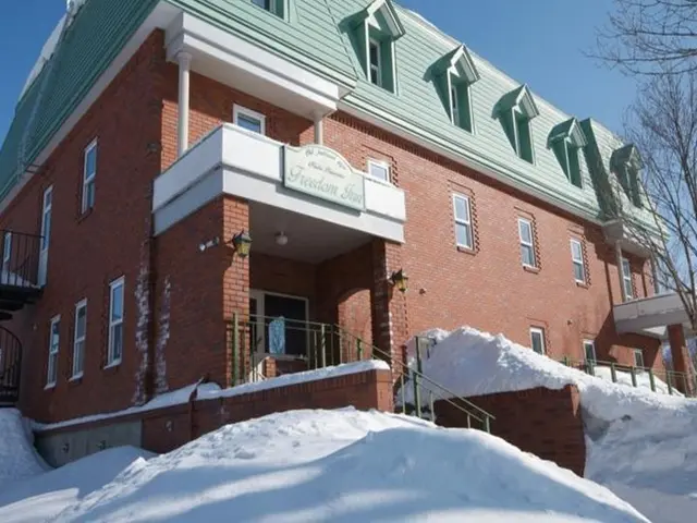 Niseko Freedom Inn