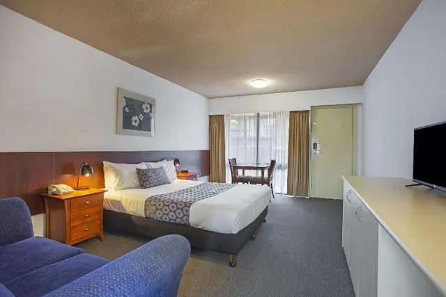 Central Court Motel