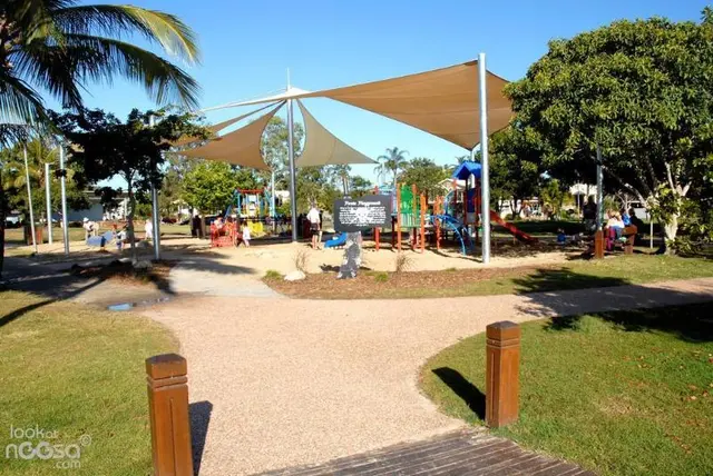Noosavillage River Resort