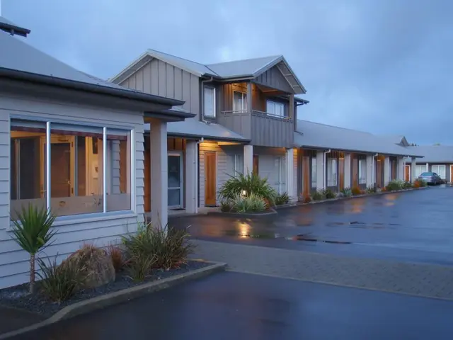 Arena Lodge