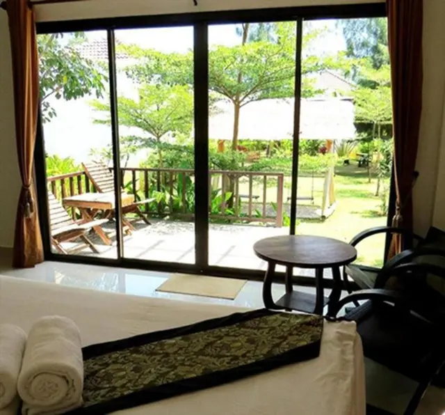 Pranburi Cabana Resort