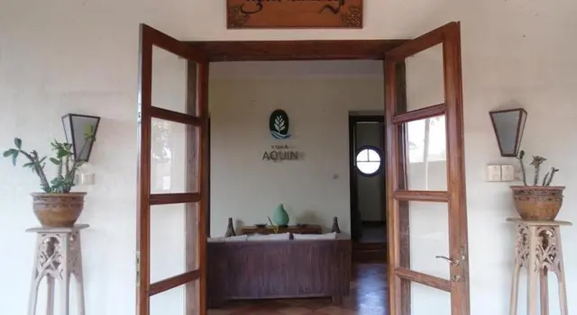 Villa Aquin