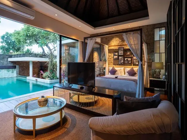Berry Amour Villas