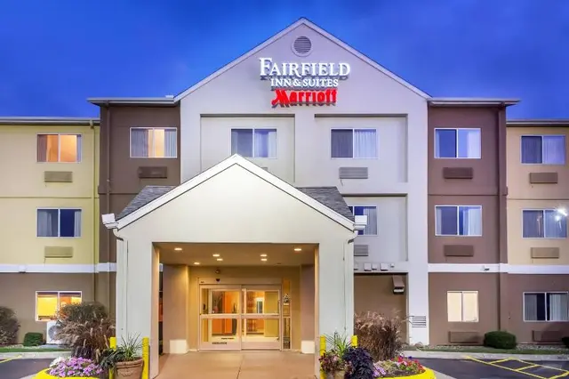 Fairfield Inn & Suites Canton