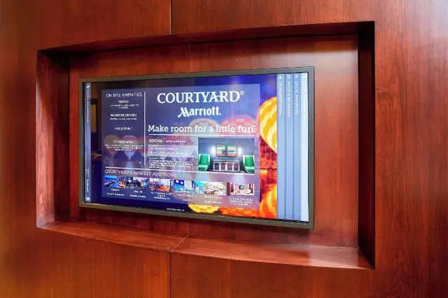 Courtyard Hamilton