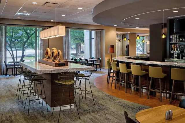 Courtyard Grand Rapids Downtown