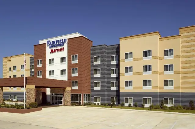 Fairfield Inn & Suites Montgomery Airport South