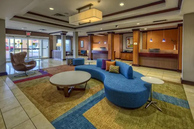 Fairfield Inn &Suites Oklahoma City NW Expressway