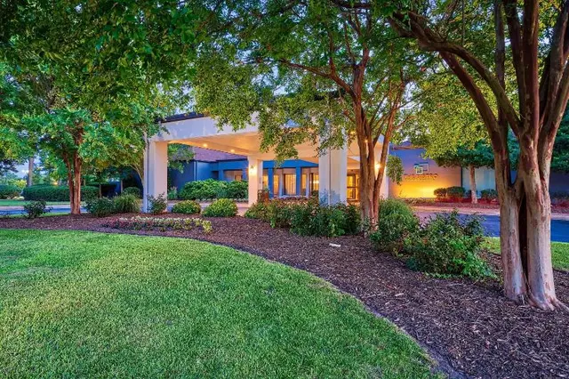 Country Inn & Suites by Radisson, Hampton Coliseum