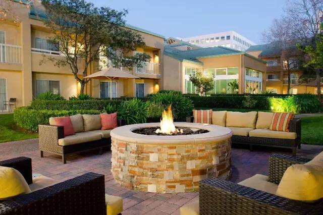 Courtyard San Mateo Foster City