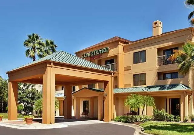 Courtyard Tampa Brandon